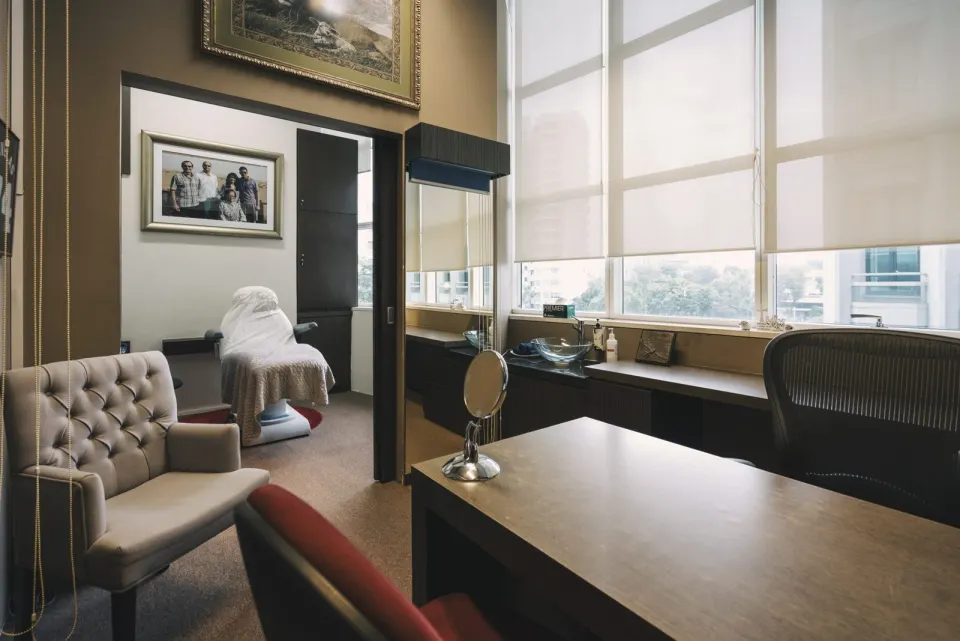 A private consultation room at Zoe Medical, Camden Medical Centre